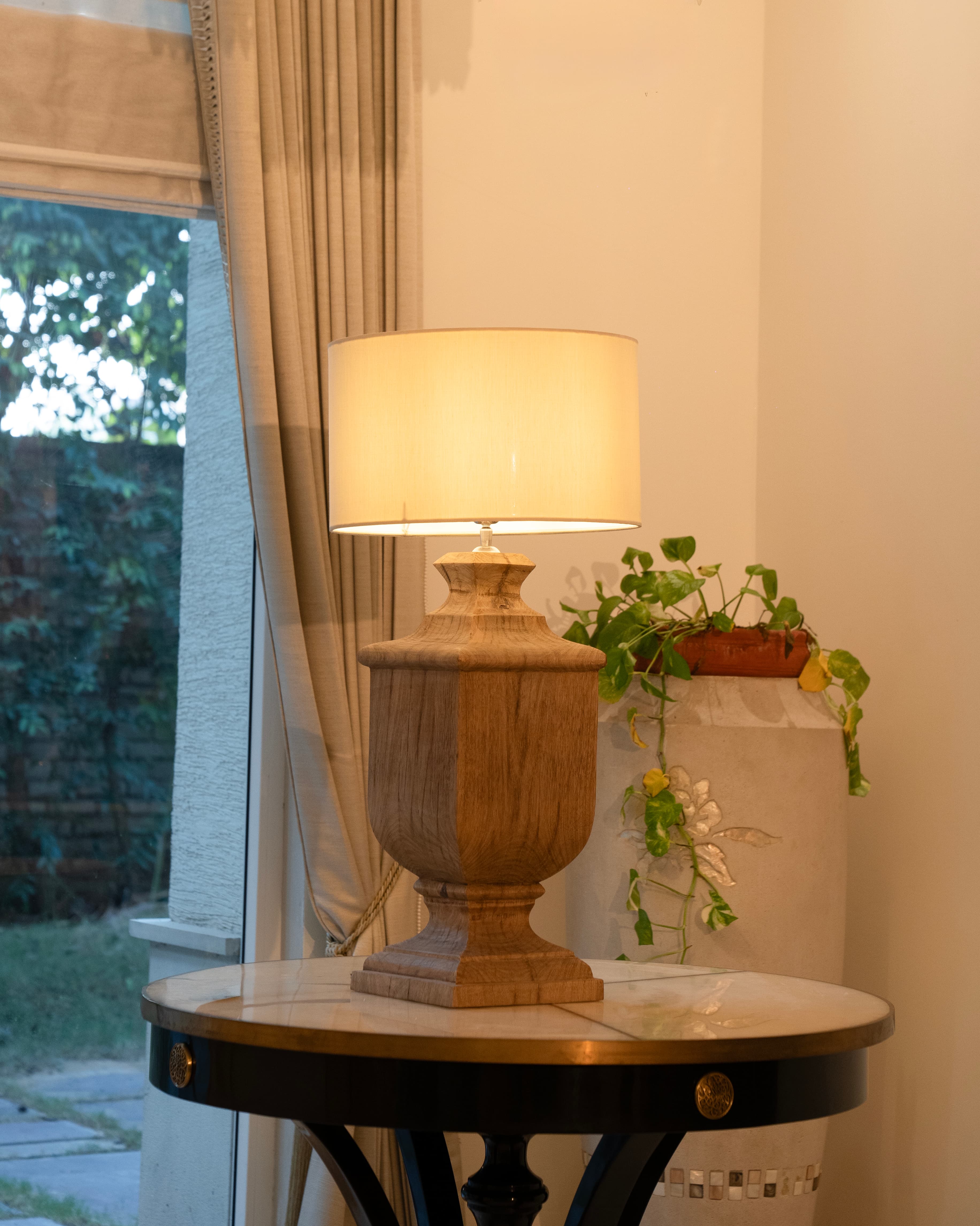 Heritage Urn