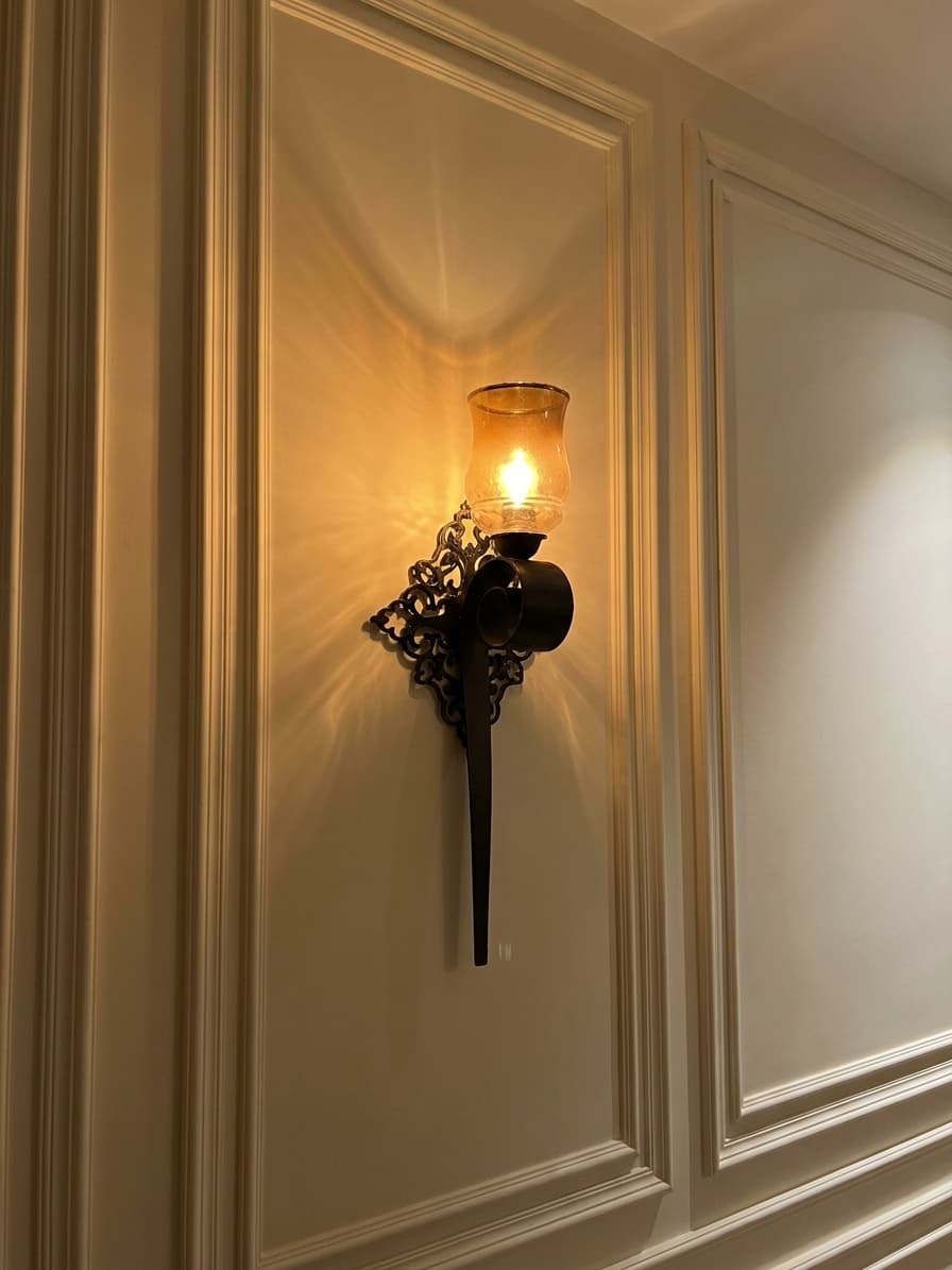 Filigree wall light